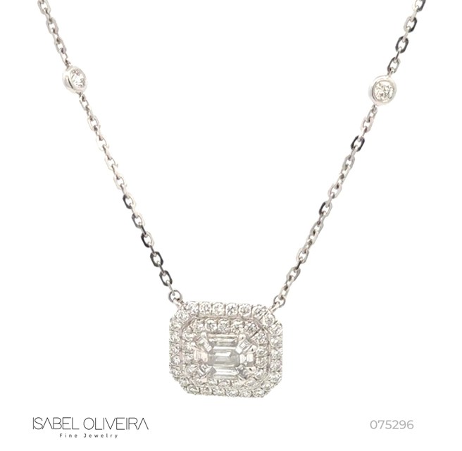 Colar 9 Diamantes 0,34ct 50 Brilhantes 0,81ct Corrente Pastilha 43cm 5,27g Ouro Branco 18k - Coleção Onassis