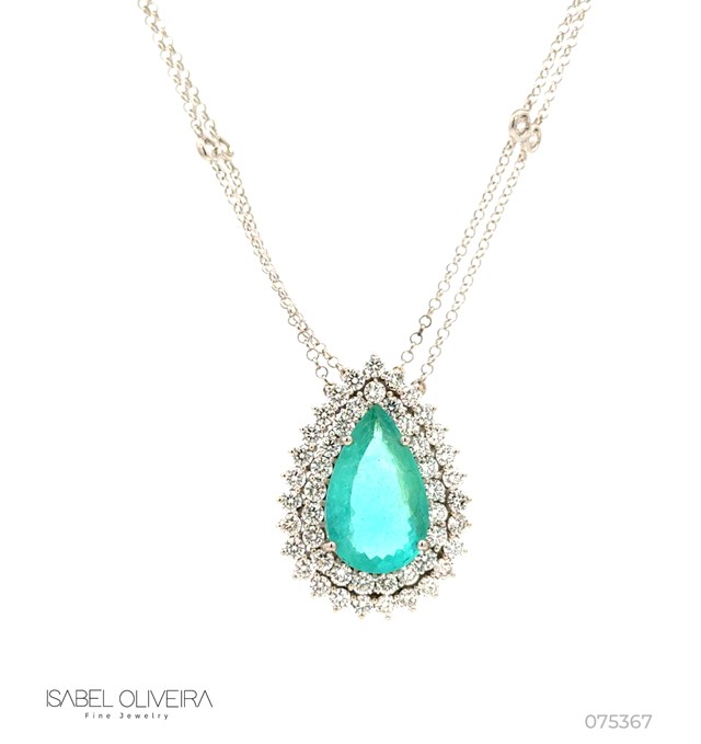 Colar Clássico I Turmalina Paraiba Gota 5,57ct 48 Brilhantes 2,48ct H VS2 Pastilha Dupla 12 Brilhantes 0,41ct H VS2 44cm 11,99g Ouro Branco 18k - Coleção Caribbean Blue