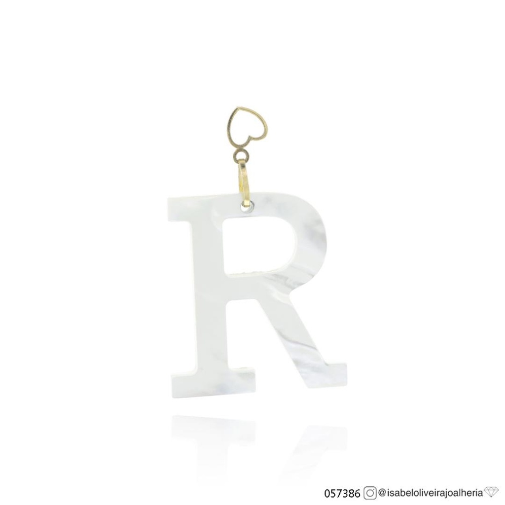[057386] Pingente Letra R Madre Pérola com Coração 1,60g Ouro Amarelo 18k - Coleção History