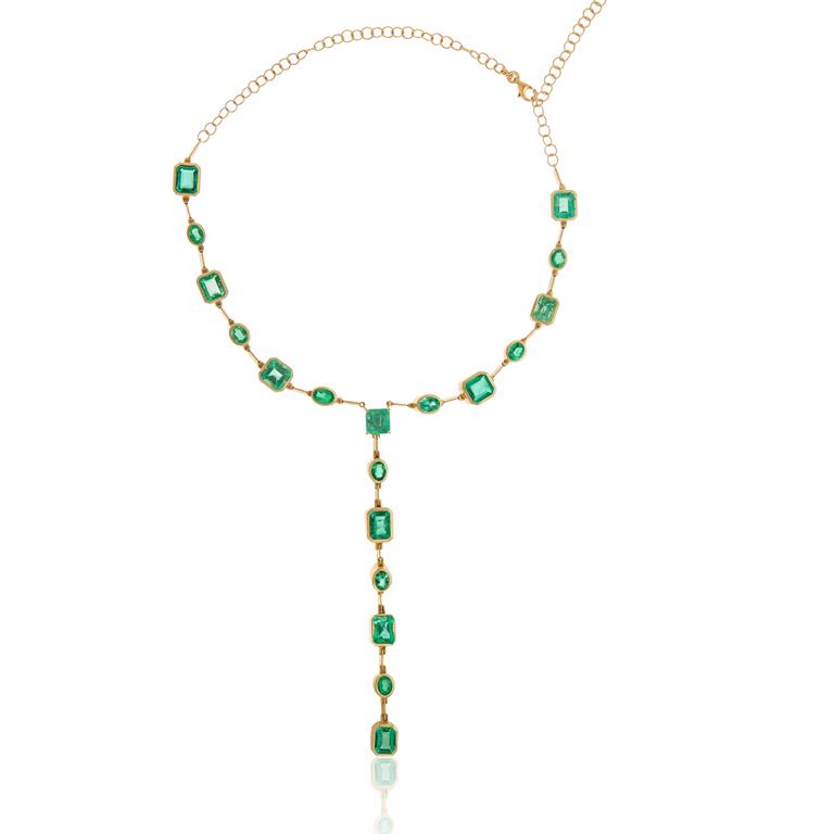 Colar Faca Gravata Tira e Poe Fosco 19 Esmeraldas Colombianas Mix 23,75ct 43cm 50,75g Ouro Amarelo 18k - Coleção Colômbia Emerald