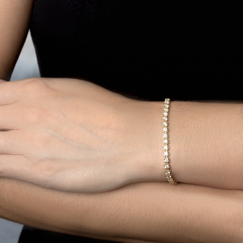[073702] 1,8-PULSEIRA RIVIERA 53 BRILHANTES 0,98CT 5,92G 16CM OURO AMARELO 18K - COLEÇAO RIVIERAS