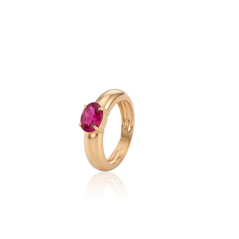 [072495] Anel Rubelita Oval Liso 1,15ct 4,20g Ouro Amarelo 18k - Coleção Rubelita