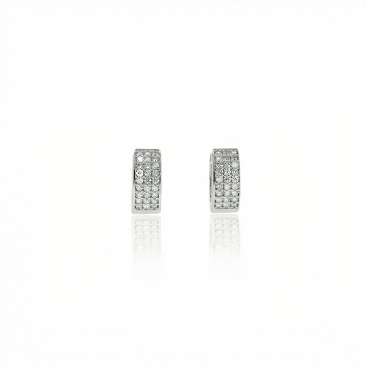 [064751] ARG04BRIBM-Argola Bold 10mm Diâmetro 3 Fileiras com Meia Cravação 54 Brilhantes 0,28ct g VS1 2,35g Ouro Branco 18k - Coleção Argolas Fashion