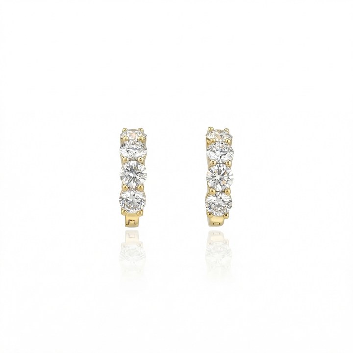 [074861] Argola 15mm Meio Aro Cravado 8 Brilhantes 1,67ct H VS2 4,05g Ouro Amarelo 18k - Coleção Argolas Fashion
