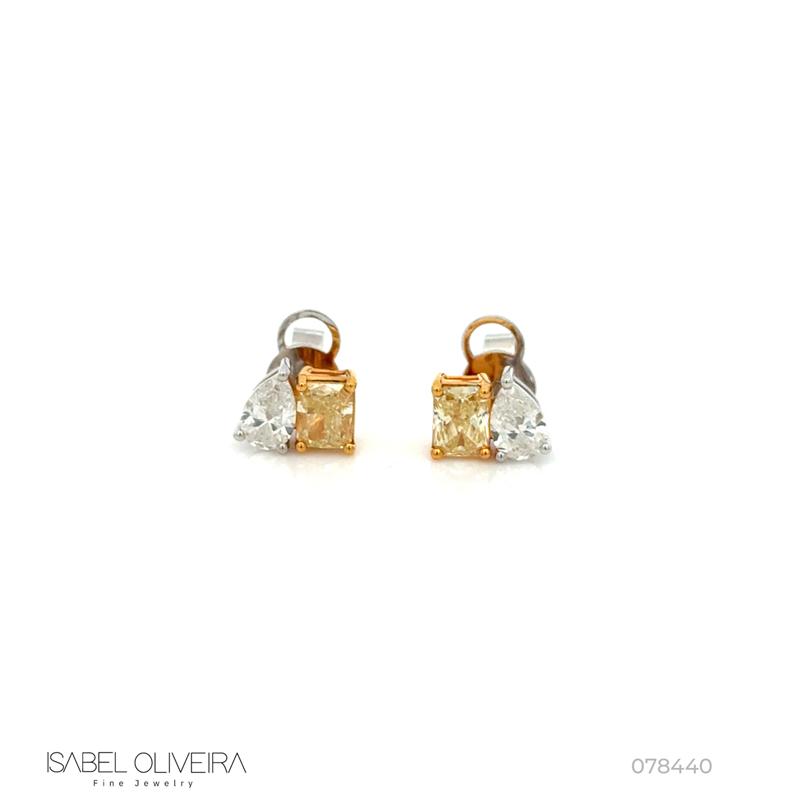 [078446] Anel 2 Diamantes Fancy 1,59ct 2 Diamantes Gota 1,05ct 3,80g Ouro Branco 18k - Coleção Laisa