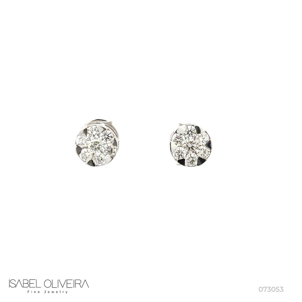 Brinco Botão 8,40mm com 14 Diamantes 1,09ct em Ouro Branco 18k