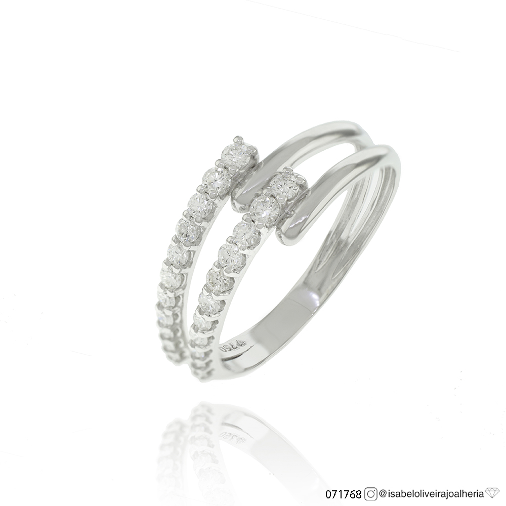 ANEL 2 AROS LISOS E 2 AROS CRAVADOS DEGRADE 22 BRILHANTES 0,43CT G VS1 2,76G OURO BRANCO 18K  - COLEÇAO LAISA